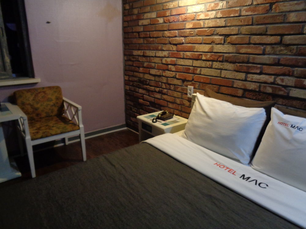 Mac Hotel Daejeon Exterior foto